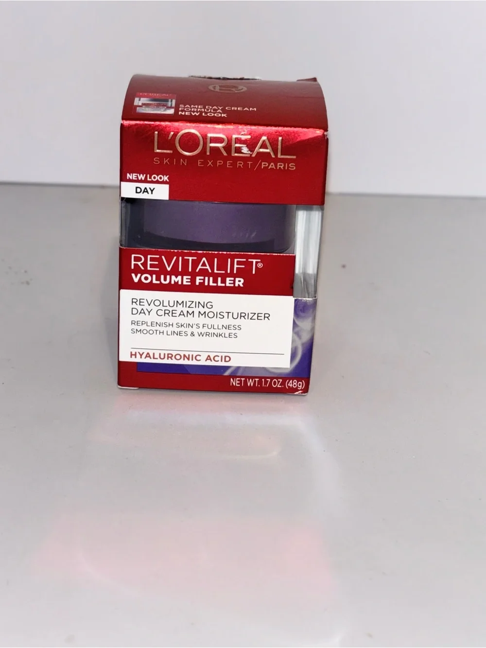 L'Oreal Revitalift Volume Filler Day Cream Moisturizer - Red and Purple